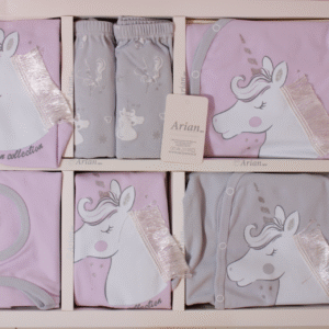 لباس نوزادی ۱۹ تکه طرح یونیکورن صورتی توسی برند آرین